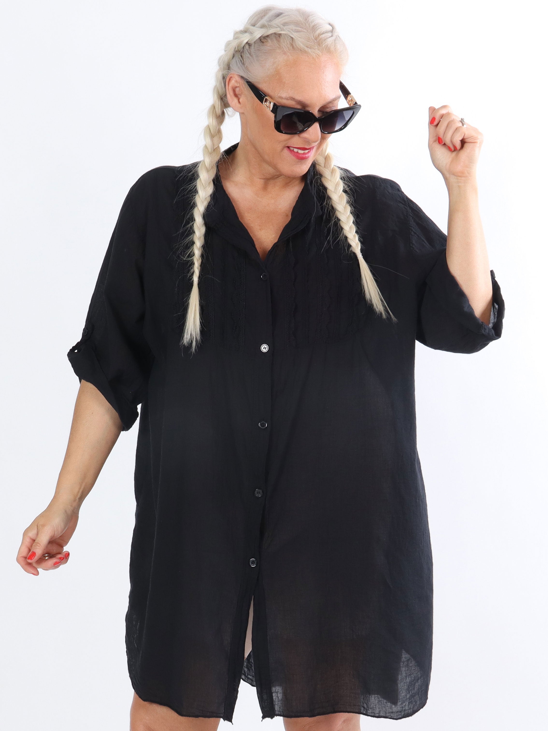 Sebina - Skjortklänning med broderi på bröstet